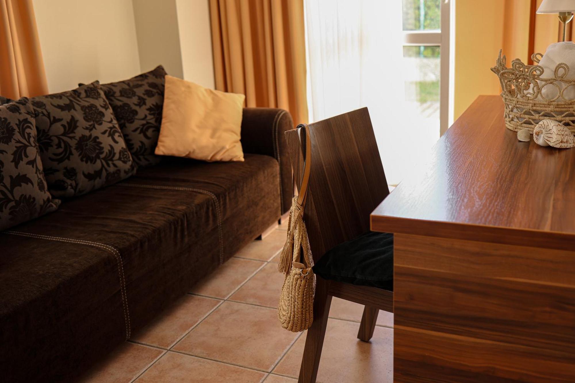 Amelia Apartamenty - Sala Zabaw, 2 Sypialnie, Garaz Podziemny Wladyslawowo Luaran gambar